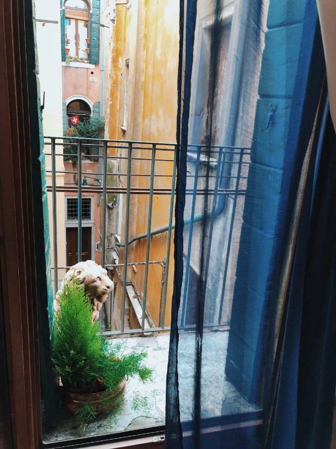 Venice Rainbow Hotel ภายนอก รูปภาพ