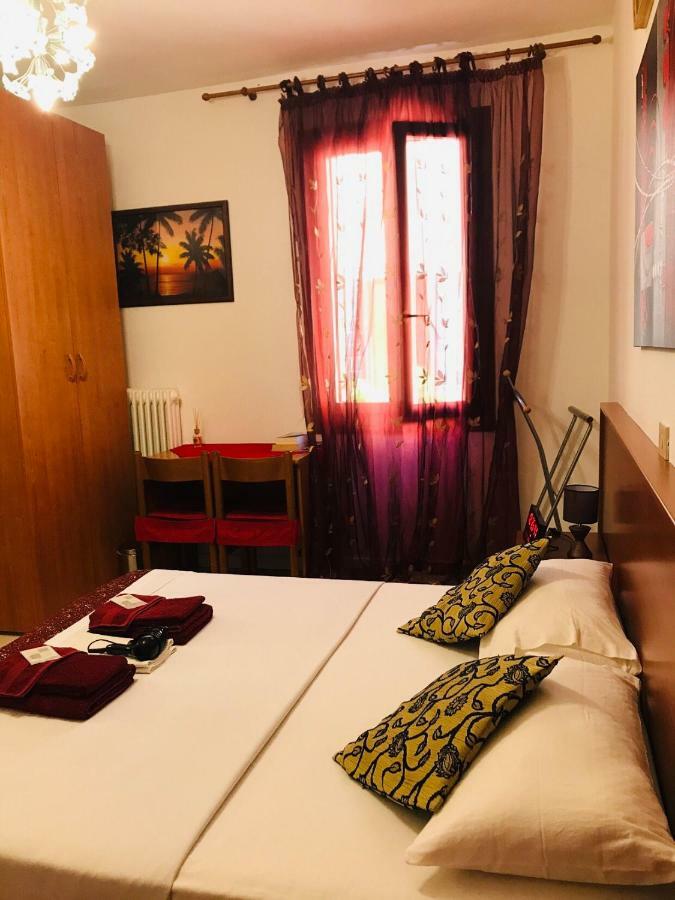 Venice Rainbow Hotel ภายนอก รูปภาพ